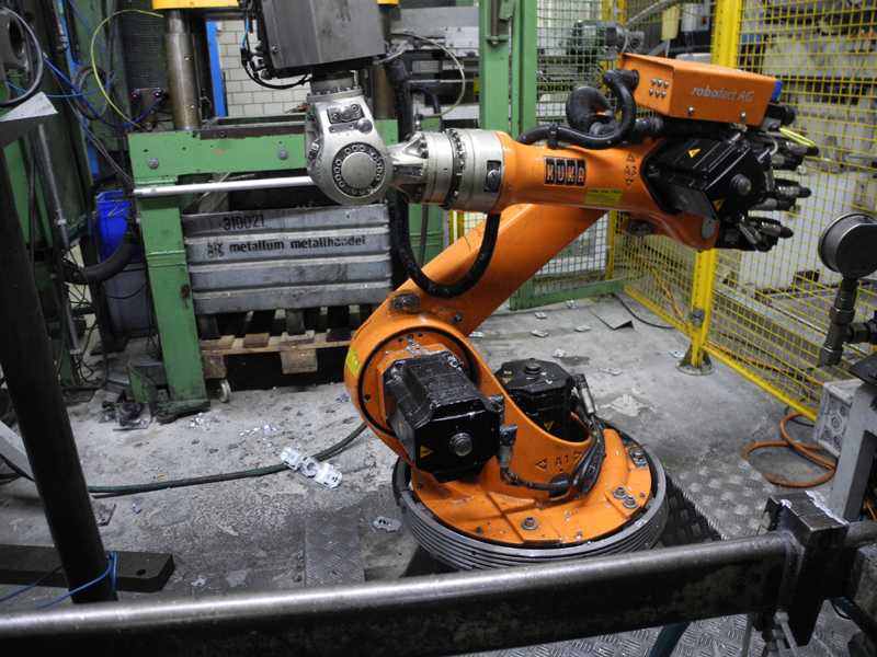 Kuka KR 16-F, gjuterirobot, begagnad HR1814