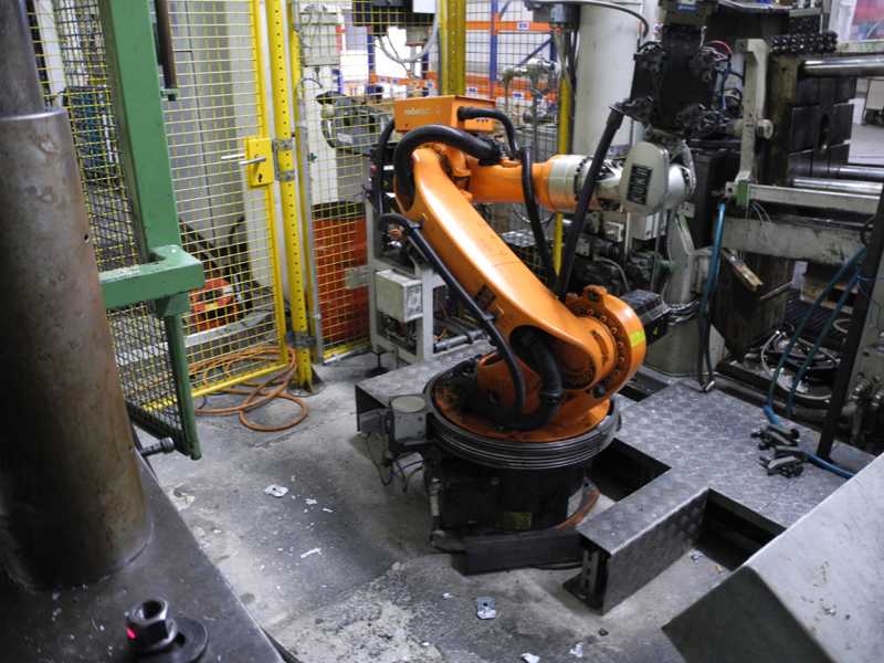 Kuka KR 16-F, gjuterirobot, begagnad HR1814