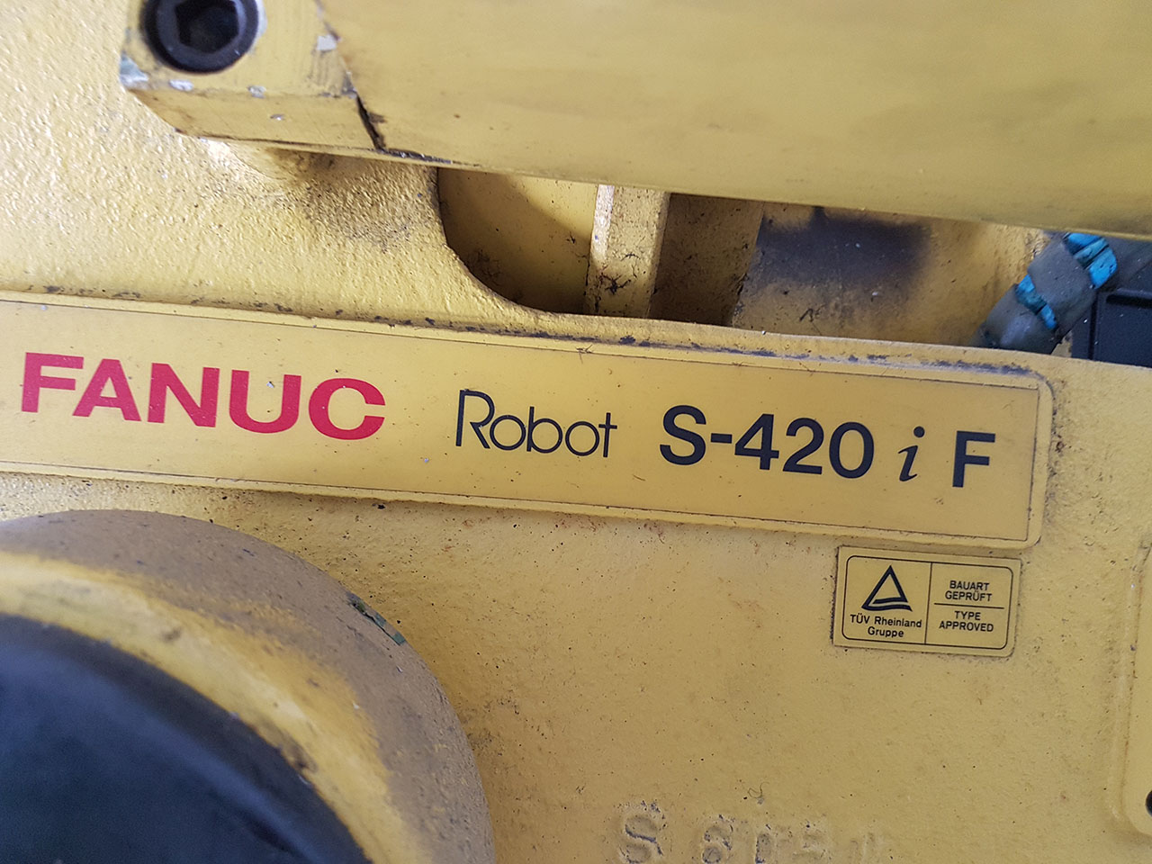 FANUC S-420 i F gjuterirobot, begagnad HR1815